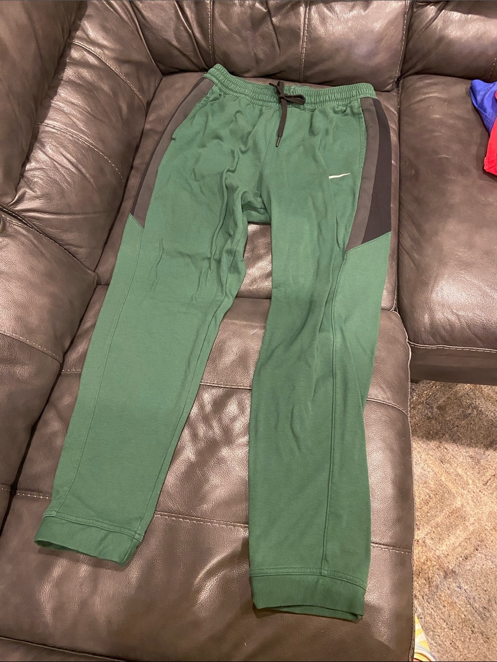 Nike Therma-FIT / Dri-FIT Showtime Basketball pants dark green